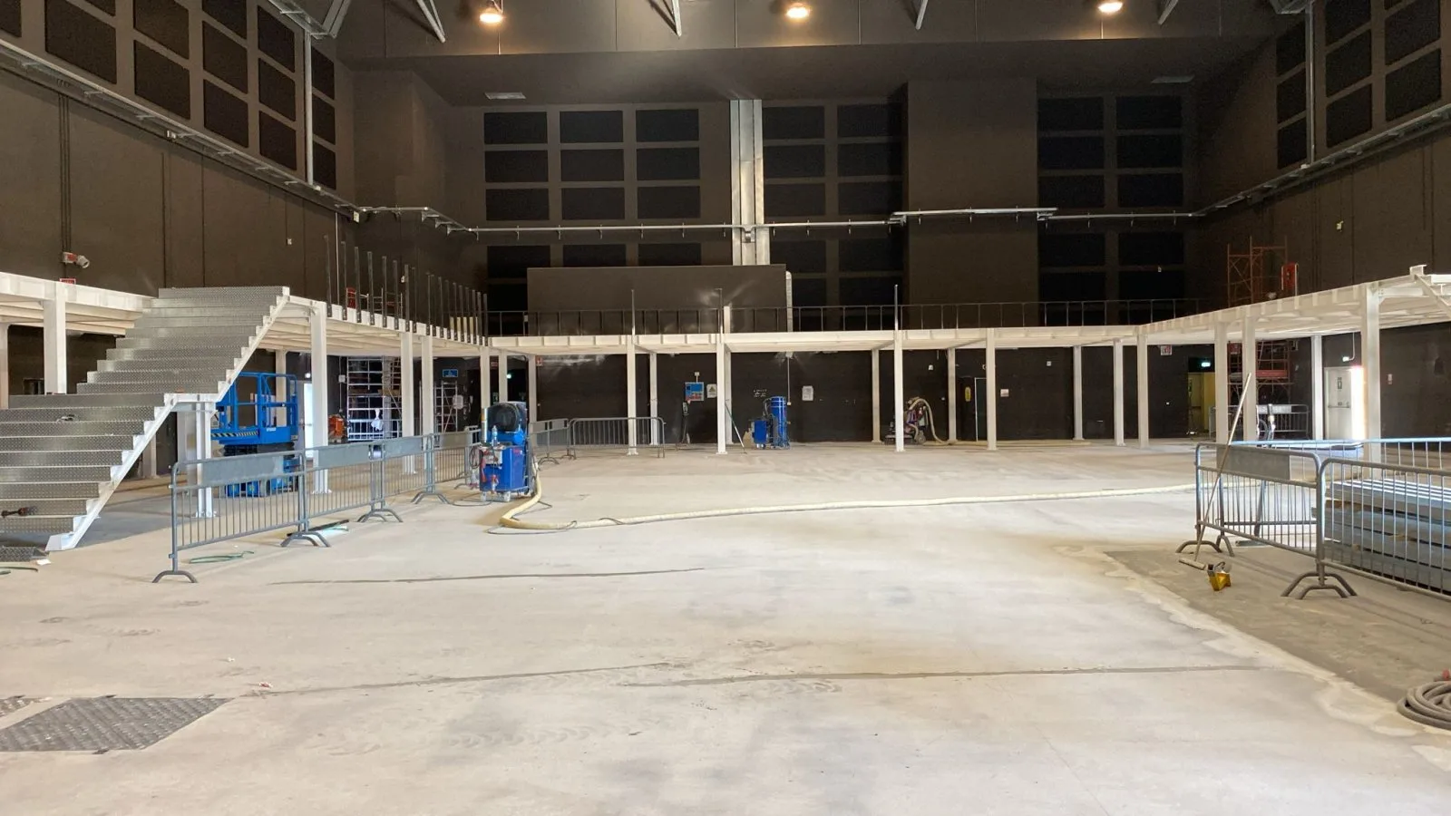 MIND — Big theatre nuovo soppalco