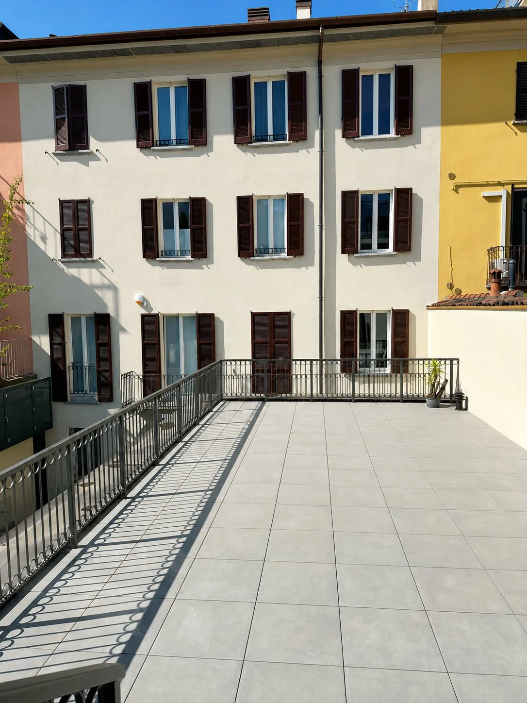 Palazzo Ghislanzoni — Edificio A e nuova terrazza