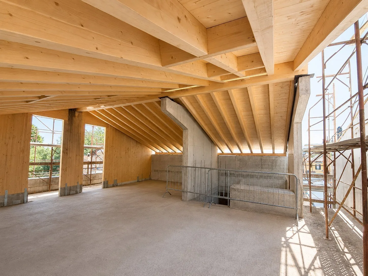 Residenza Via Pistoia — Particolare struttura copertura in legno