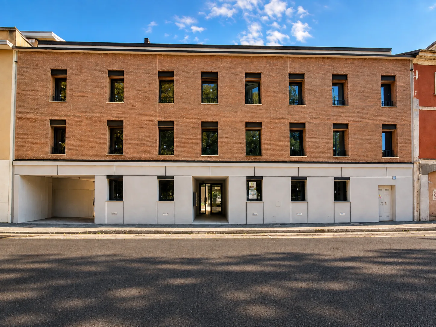 Residenza Via Pistoia — Vista frontale