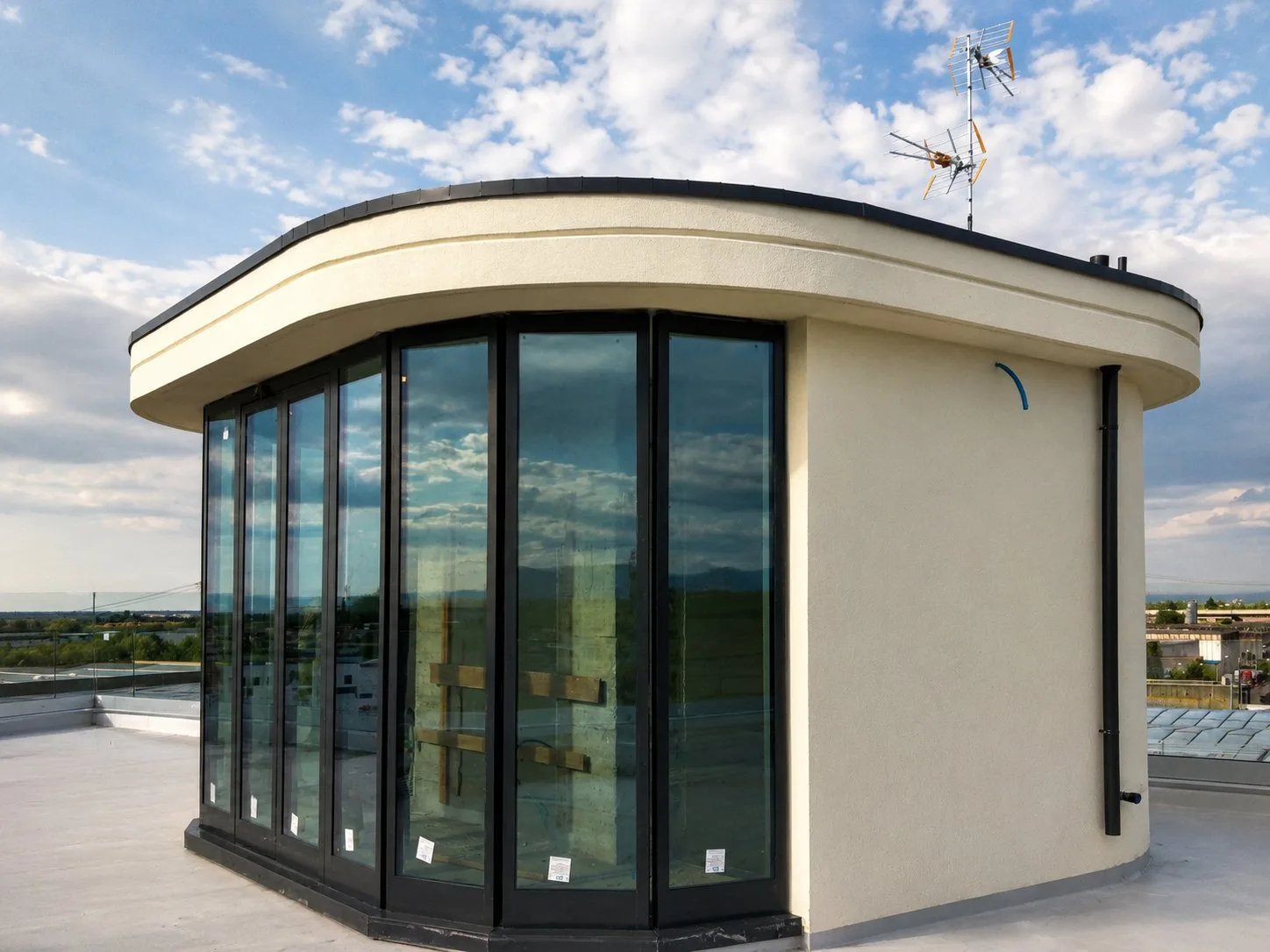 Sede Gimeco — Particolare accesso terrazza copertura