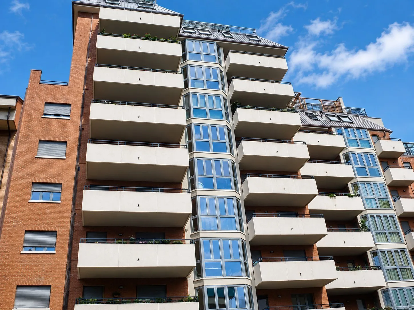 Nuove costruzioni — dettaglio di cantiere