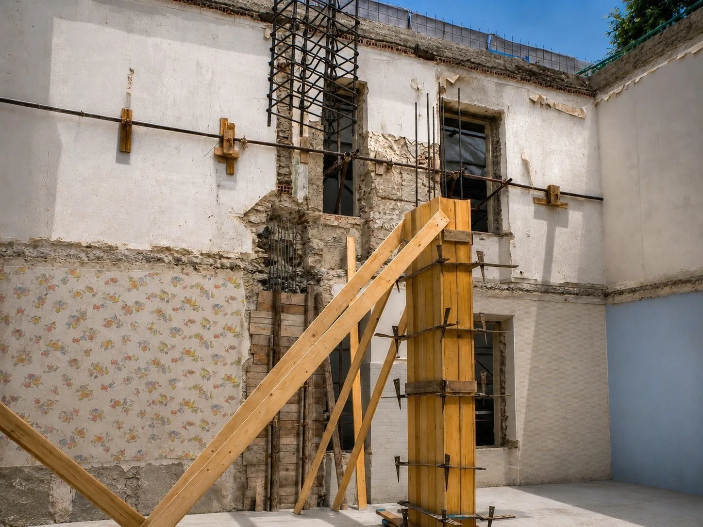 Villa Wanda — Demolizioni e ricostruzioni controllate